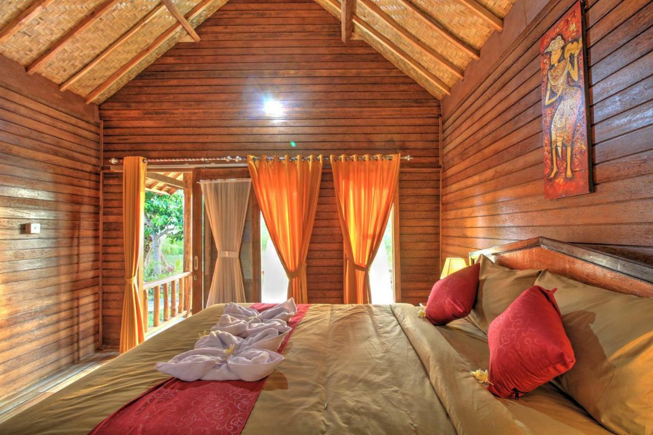 Ayu Hill Bungalows Toyapakeh Exterior foto